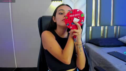  Chloe Harper  online show from 04-23-26, 12:29