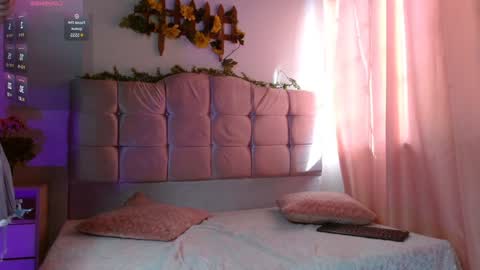 Chloe online show from 01-27-25, 08:28