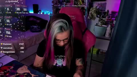 ChloeKohaku online show from 02-11-25, 01:20