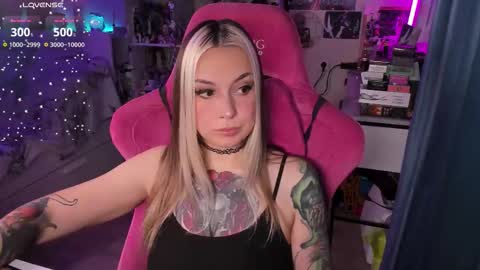 ChloeKohaku online show from 11-27-25, 05:53