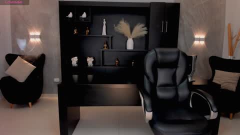 Snapshot of chloemanson chatting on 12-10-24, 08:27 Chloe OF chloemanson online show from 12-10-24, 08:27