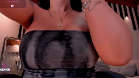 Snapshot of chloemanson chatting on 02-07-25, 09:15 Chloe OF chloemanson online show from 02-07-25, 09:15