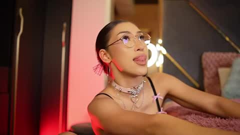 chloemin_ online show from 02-25-26, 03:54