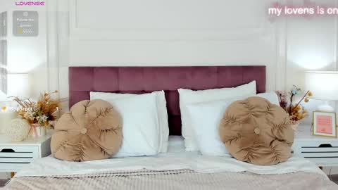 Chloe online show from 02-10-25, 12:30