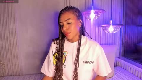 CHLOE  online show from 12-18-24, 12:40