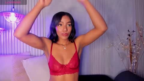 CHLOE  online show from 01-14-25, 09:30