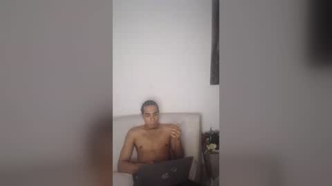 chloewithfrank online show from 07-13-26, 04:04