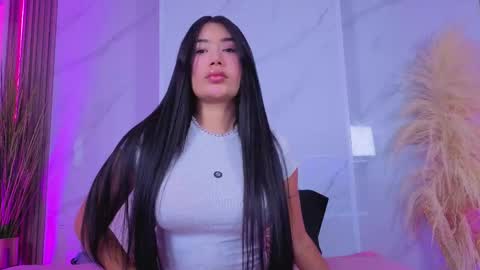 Snapshot of chlooee_ chatting on 05-26-26, 02:29 Chlooe online show from 05-26-26, 02:29
