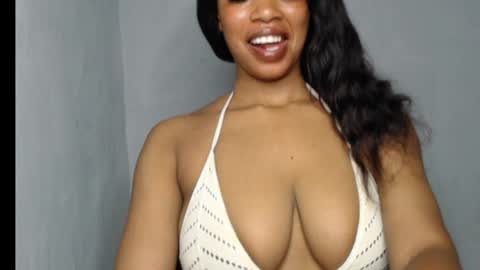 Snapshot of choco_chocoxx chatting on 03-31-26, 07:36 ESTHER online show from 03-31-26, 07:36