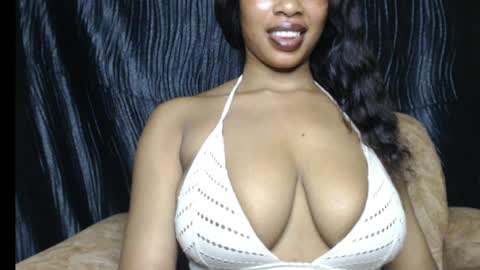 Snapshot of choco_chocoxx chatting on 04-08-26, 11:48 ESTHER online show from 04-08-26, 11:48