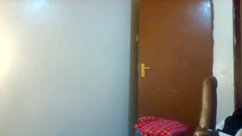 chocobabe002 online show from 11-09-25, 04:22