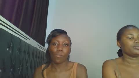 chocobear22 online show from 12-20-25, 08:32