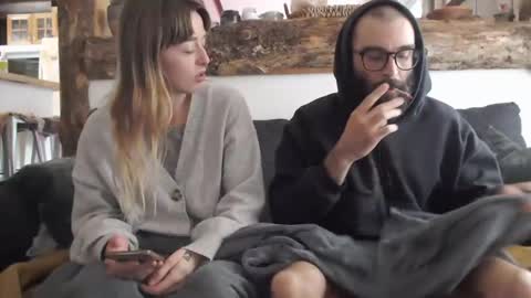 Snapshot of chocobear89 chatting on 12-19-24, 01:40 chocobear89 online show from 12-19-24, 01:40