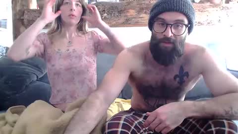 Snapshot of chocobear89 chatting on 02-14-25, 04:41 chocobear89 online show from 02-14-25, 04:41