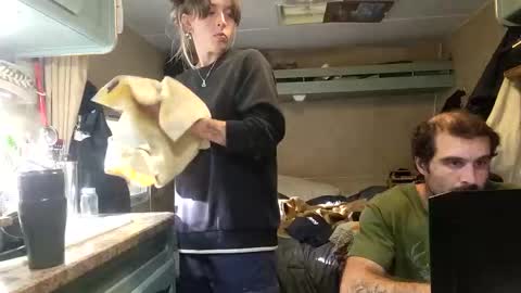 Snapshot of chocobear89 chatting on 09-21-25, 08:21 chocobear89 online show from 09-21-25, 08:21