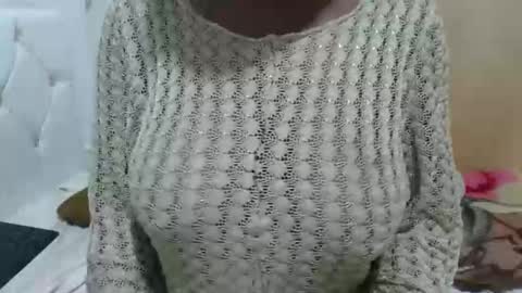 Choco online show from 11-08-25, 04:34