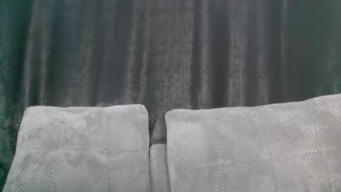 Snapshot of chocolate_divaa chatting on 05-19-26, 12:00 chocolate_divaa online show from 05-19-26, 12:00