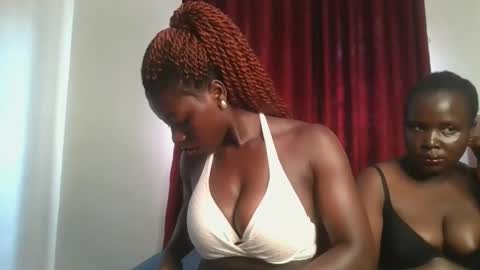 Snapshot of chocolate_iva chatting on 09-13-25, 11:32 Iva online show from 09-13-25, 11:32