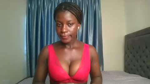 Snapshot of chocolate_iva chatting on 11-08-25, 05:29 Iva online show from 11-08-25, 05:29