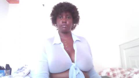 chocolate queen25 online show from 04-30-26, 08:20