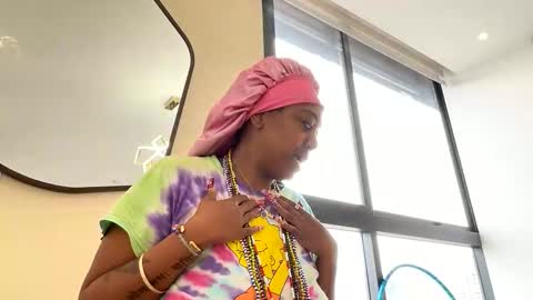 ChocolateCakeQueen online show from 03-01-25, 04:54