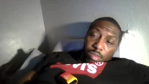 Snapshot of chocolatedilf chatting on 12-21-24, 04:14 chocolatedilf online show from 12-21-24, 04:14