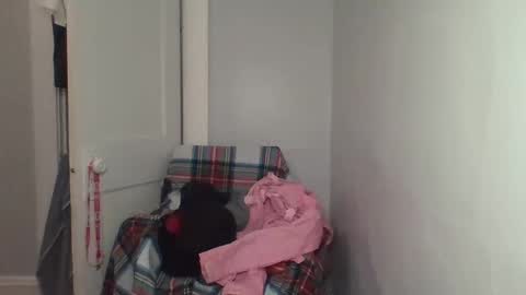 chocolatedolla online show from 03-04-25, 09:32