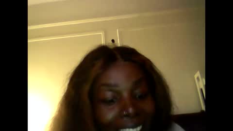 Snapshot of chocolatedrop_ chatting on 09-24-25, 10:02 chocolatedrop_ online show from 09-24-25, 10:02