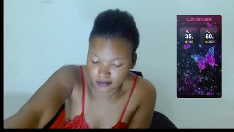 chocolatemilkebony online show from 09-15-25, 10:04