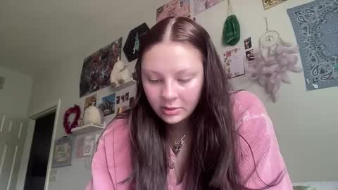 chocolatevanillaswirl3 online show from 02-18-26, 04:25