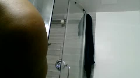 Chocolatinhermoso online show from 01-03-25, 03:44