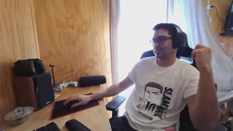 chocomate online show from 11-21-25, 01:10