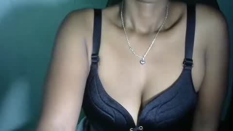 Snapshot of choe03 chatting on 10-24-25, 04:31 choe03 online show from 10-24-25, 04:31