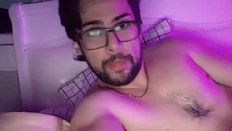 Snapshot of chokeandspit521629 chatting on 02-08-25, 02:27 chokeandspit online show from 02-08-25, 02:27