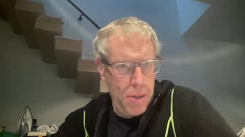 choupipat1 online show from 03-02-25, 06:37