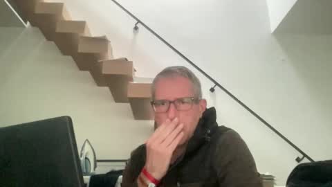 choupipat1 online show from 10-20-25, 07:20