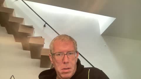 choupipat1 online show from 04-24-26, 08:06