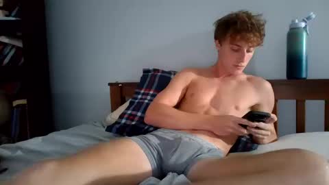 chri_i online show from 10-10-25, 11:04