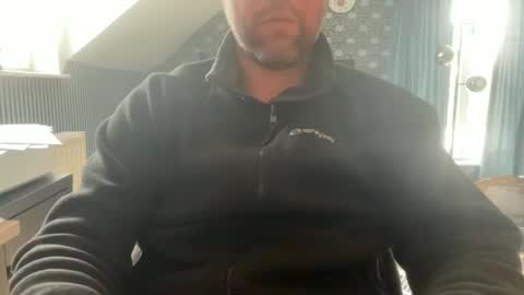 Snapshot of chris13abcd chatting on 01-06-26, 12:42 chris13abcd online show from 01-06-26, 12:42