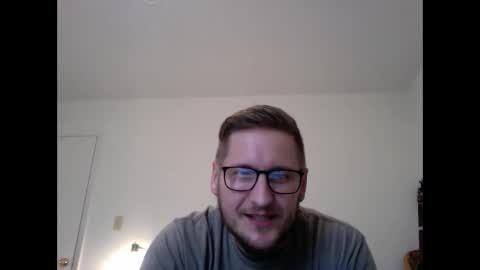 Snapshot of chris2fur87 chatting on 10-07-25, 02:25 Christopher the Blue-Eye Guy online show from 10-07-25, 02:25