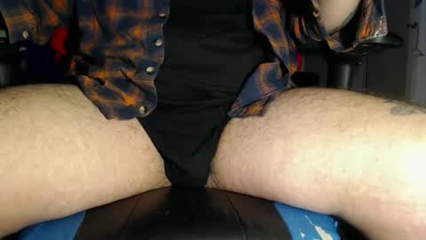 Snapshot of chris42089 chatting on 03-25-26, 10:38 Chris online show from 03-25-26, 10:38