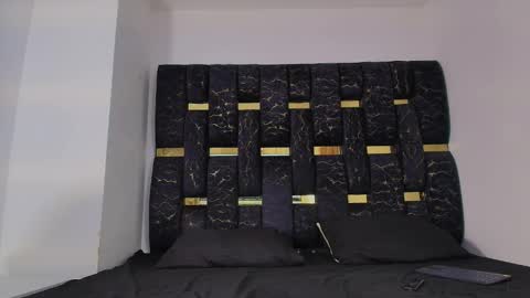 Snapshot of chris_blake__ chatting on 12-22-25, 09:34 Chris B online show from 12-22-25, 09:34