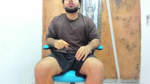 chris_evans00 online show from 02-15-26, 12:03