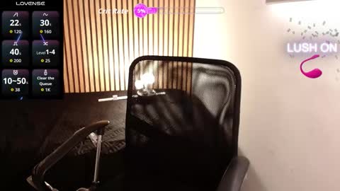 cris         Twitter magnum101010 insta magnumc20 online show from 09-14-25, 03:33