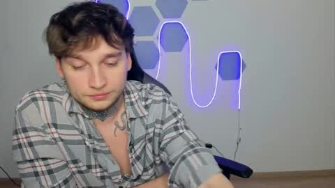 Chris Tyson online show from 12-20-24, 01:03