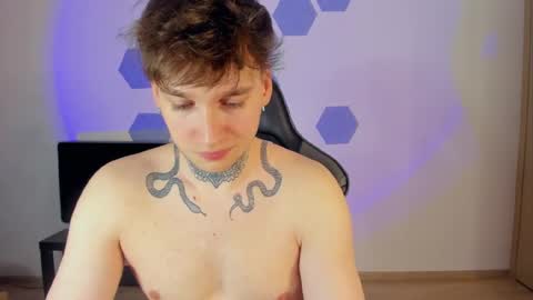 Chris Tyson online show from 03-05-25, 02:57