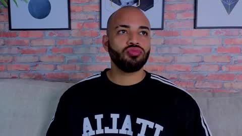 Chris Varden online show from 04-26-26, 07:22