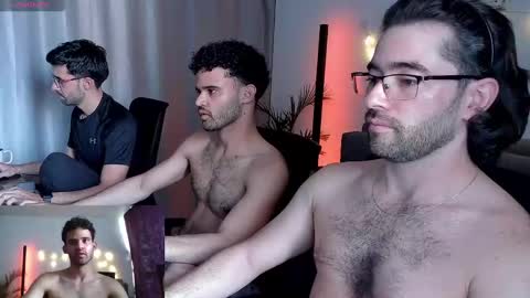 Im Chirs IM MODEL INDEPENDT online show from 02-21-25, 09:32