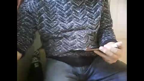 Snapshot of chrishornycocker chatting on 10-19-25, 10:38 chrishornycocker online show from 10-19-25, 10:38