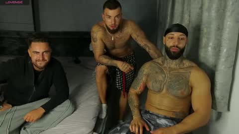 Chris Jordan online show from 09-30-25, 07:41